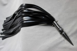 Review: Sex and Metal Spiked Serpent Silicone Flogger