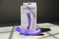 Review: Lovehoney Satisfy Me Curve Silicone Dildo